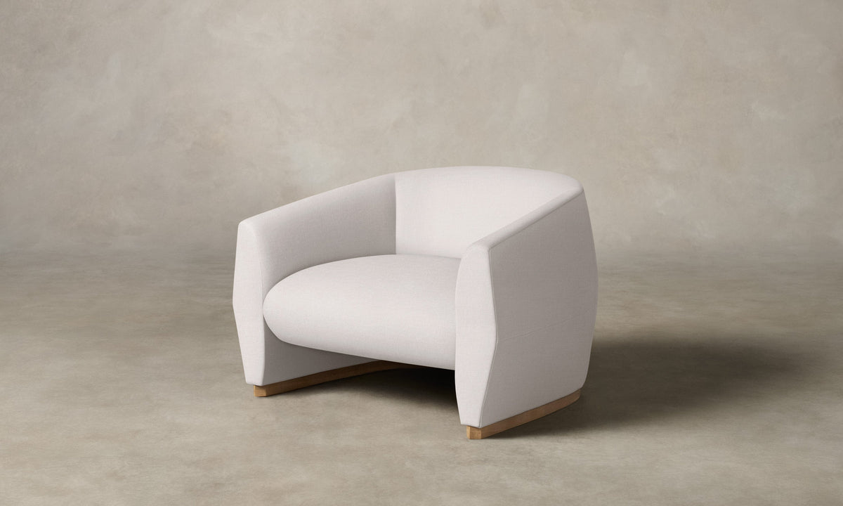The Alpe Chair - Performance Linen Weave Pure White