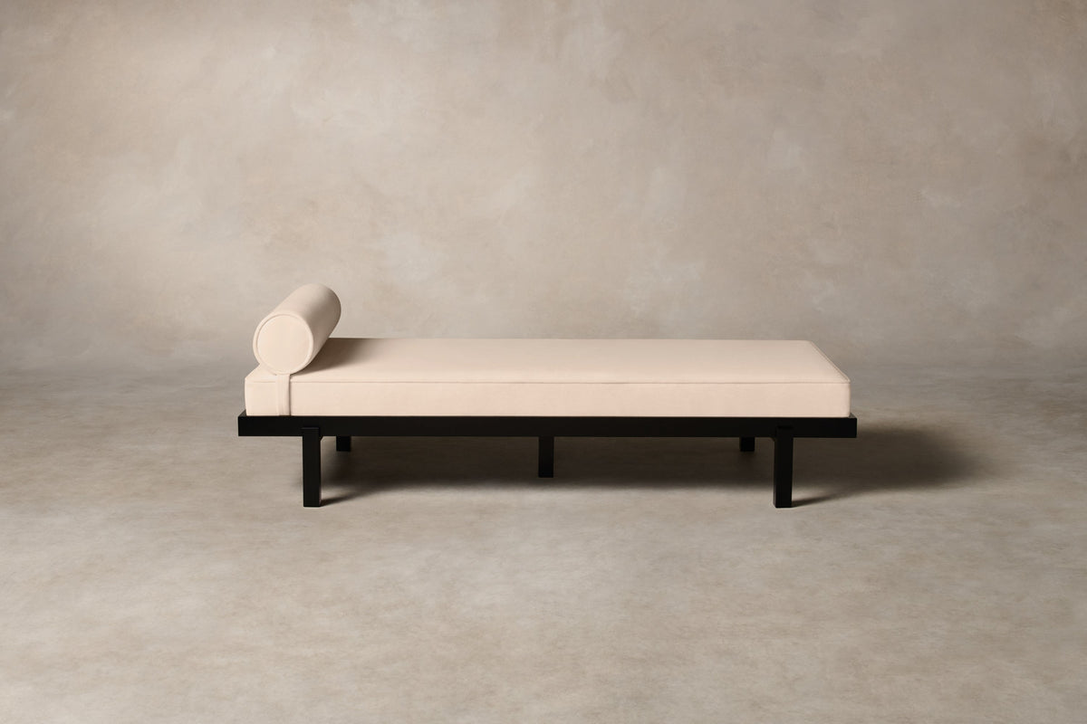 The Bruna Daybed - Marled Alpaca Velvet Rosette