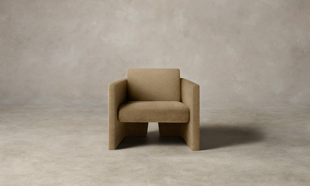 The Separa Chair - Mohair Almond