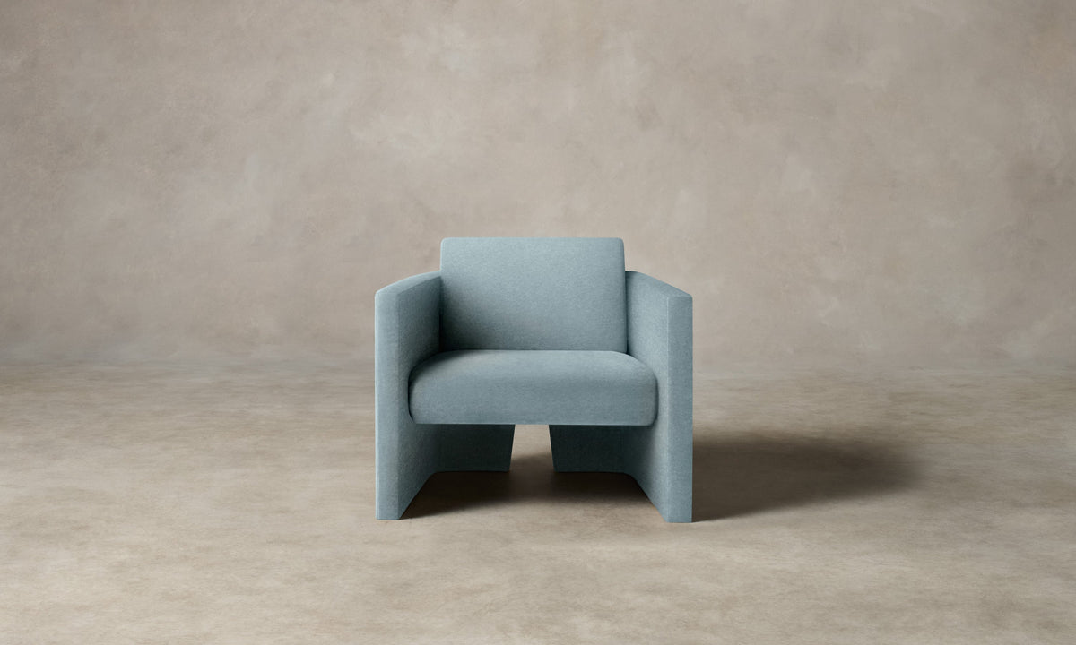 The Separa Chair - Performance Velvet Sky