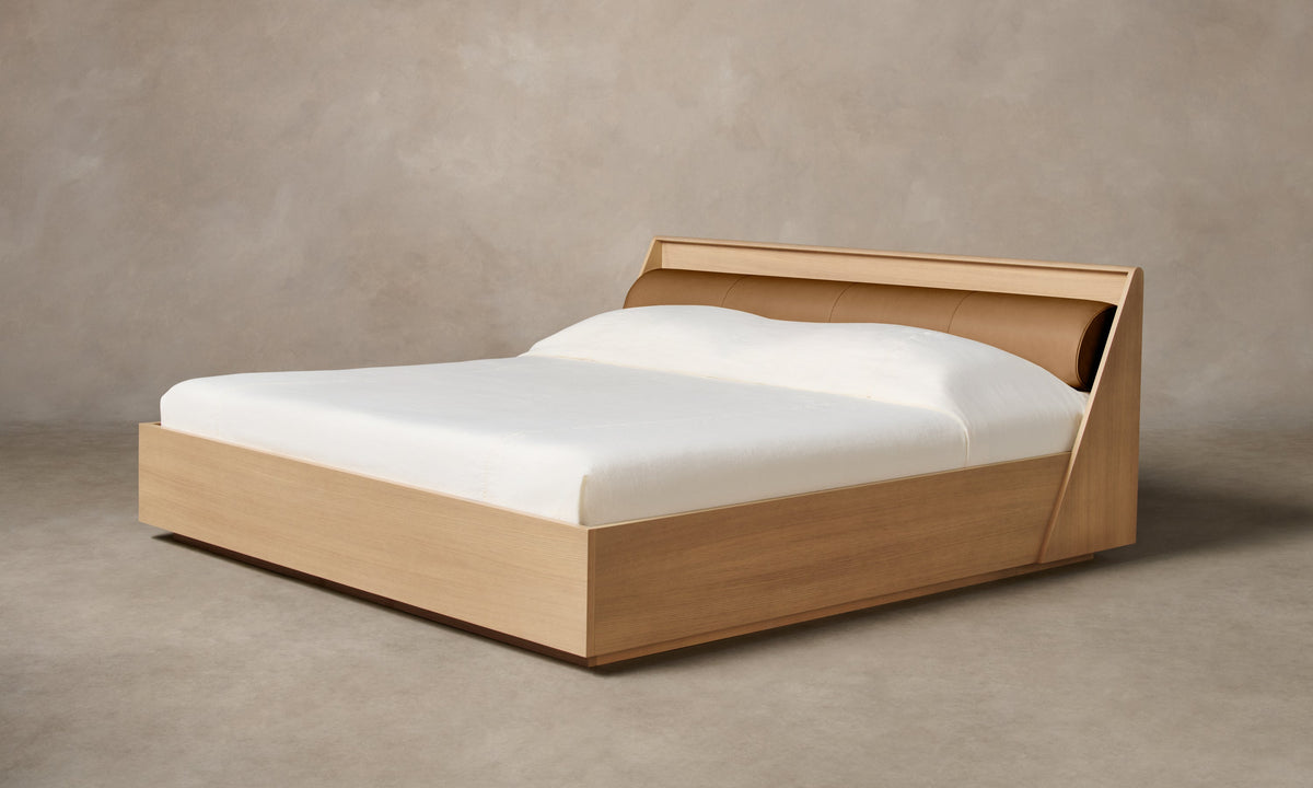 The Verne Bed - Costa Leather Nutmeg