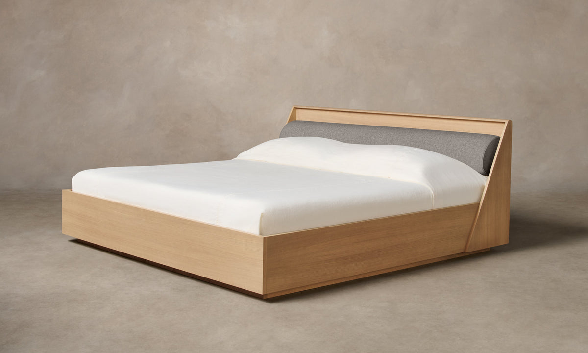 The Verne Bed - Heritage Belgian Linen Agate