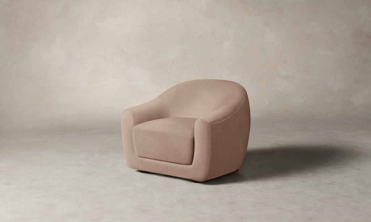 The Oliver Chair - Performance Velvet Blossom