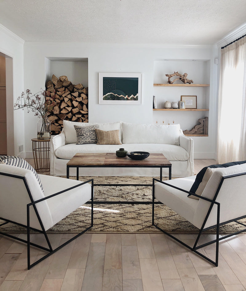 Home Tour | A Rustic Modern Living Room Makeover
