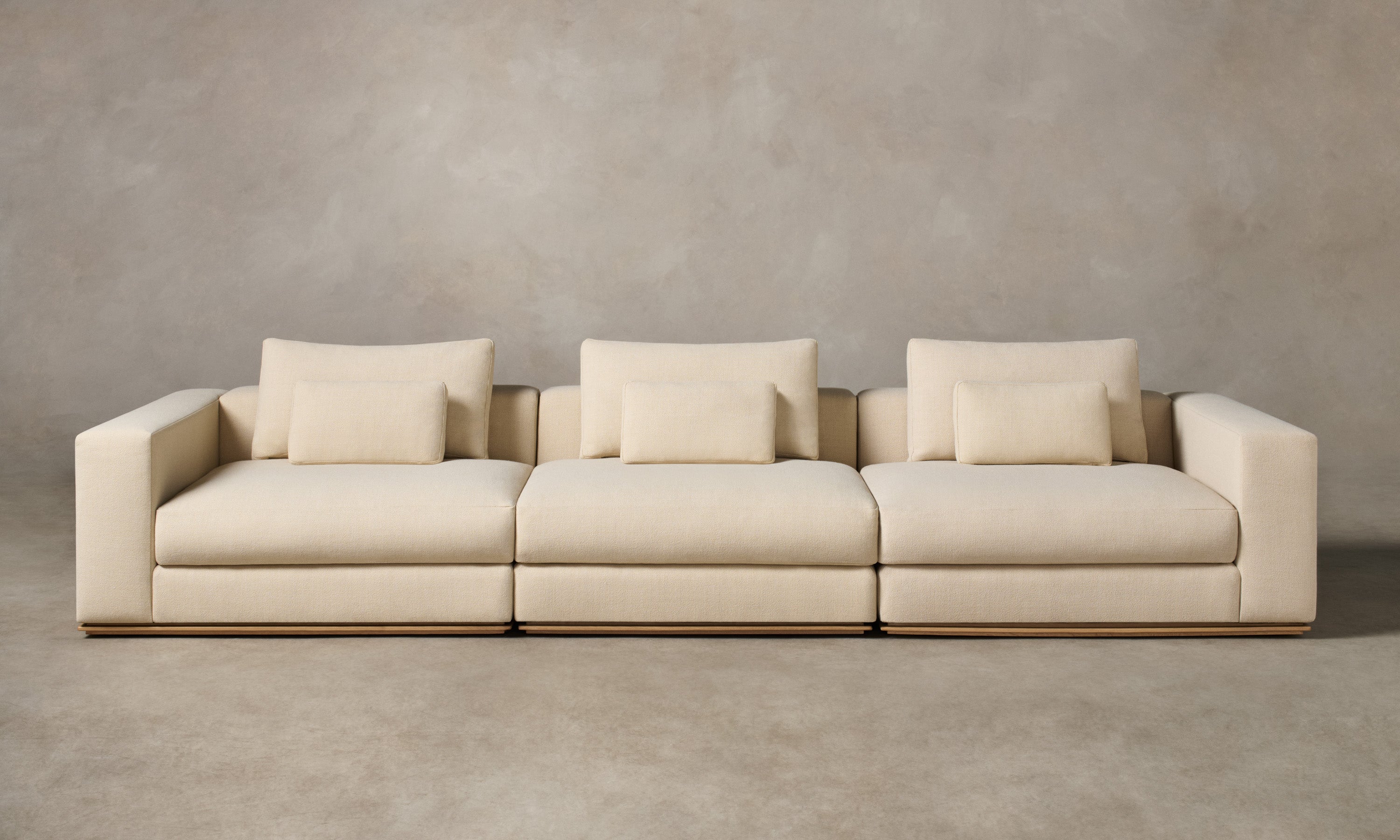 絵画 The New Couch! The Nicola Modular Sofa - Mixed Materials Performance Textural