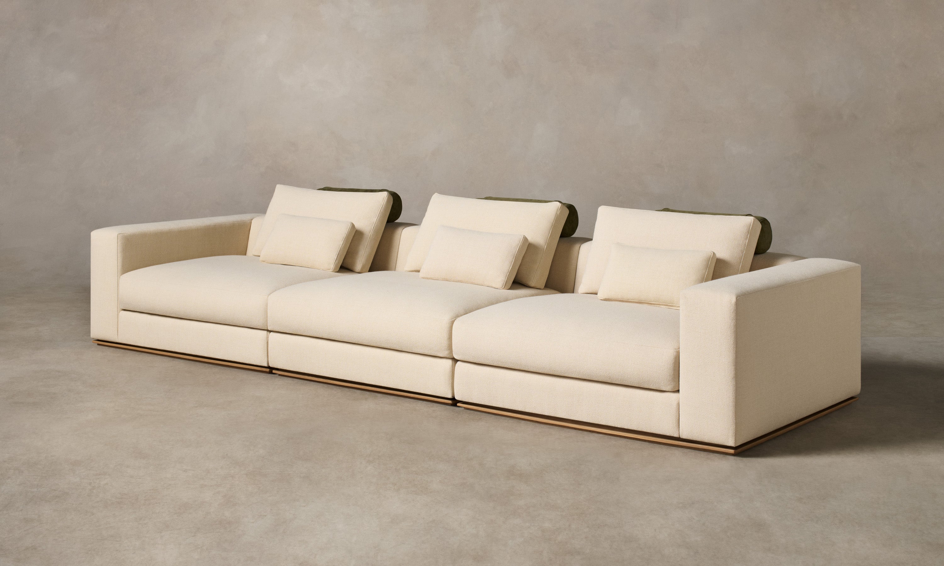 thomas albrecht ラビットファー　豹柄　アンゴラ　インテリア The Nicola Modular Sofa - Mixed Materials Performance Textural