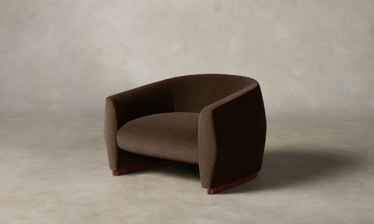The Alpe Chair - Performance Velvet Bark