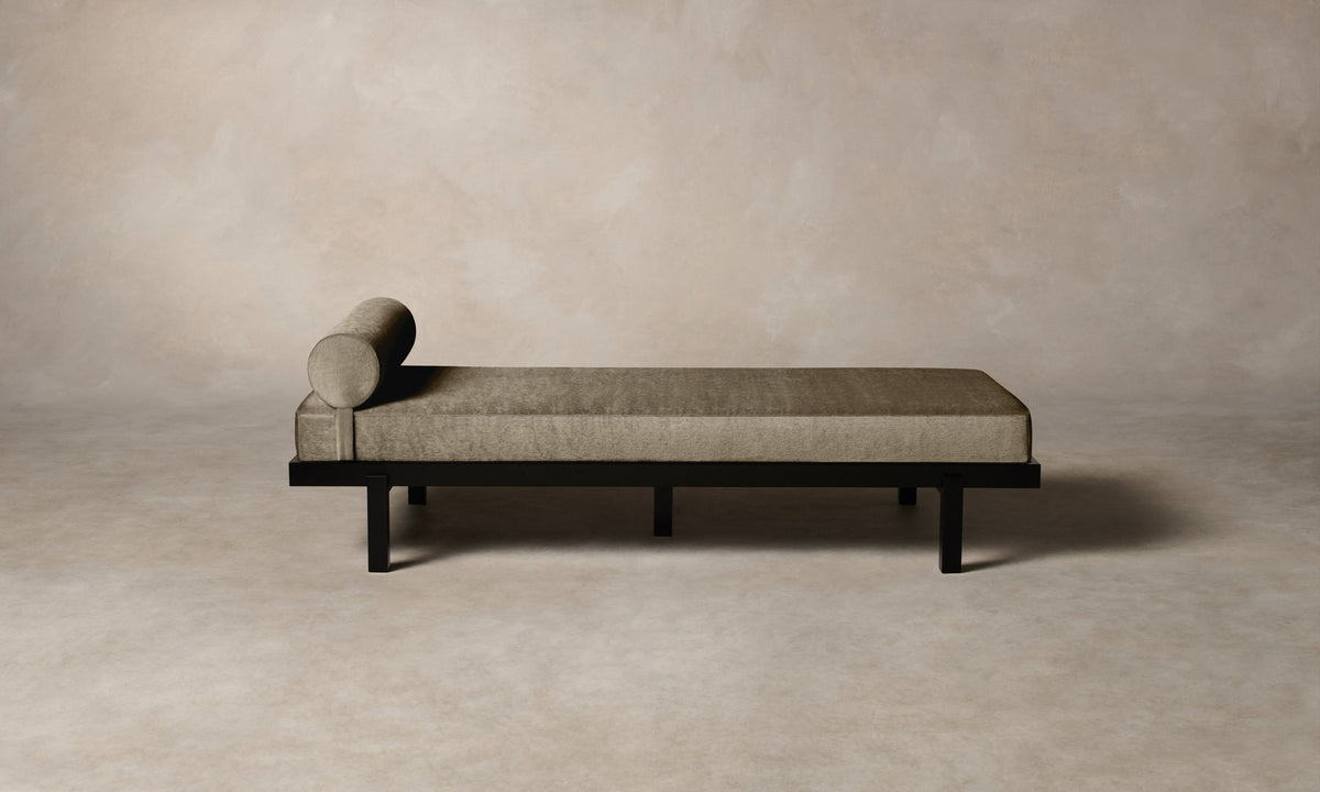 The Bruna Daybed - Mohair Fog