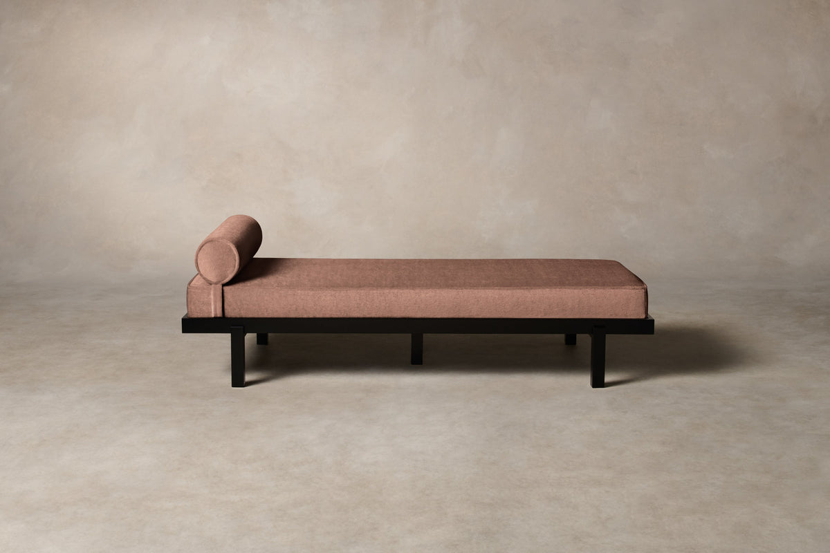 The Bruna Daybed - Mohair Peony