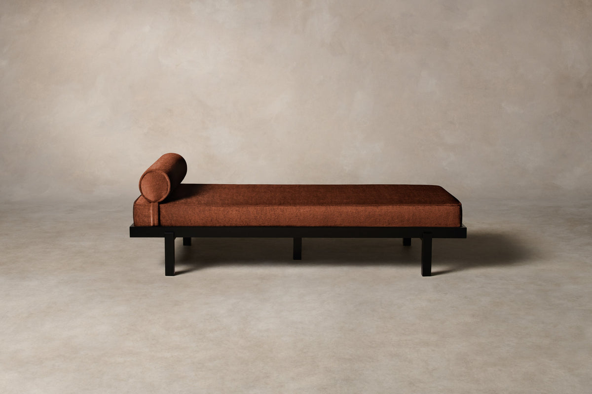 The Bruna Daybed - Mohair Spice