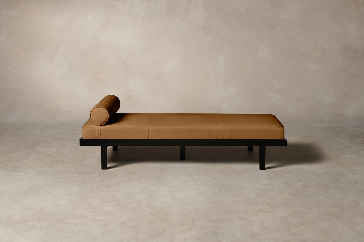 The Bruna Daybed - Nubuck Leather Saddle