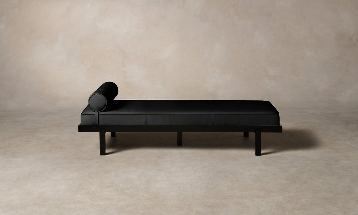 The Bruna Daybed - Pebbled Leather Ink