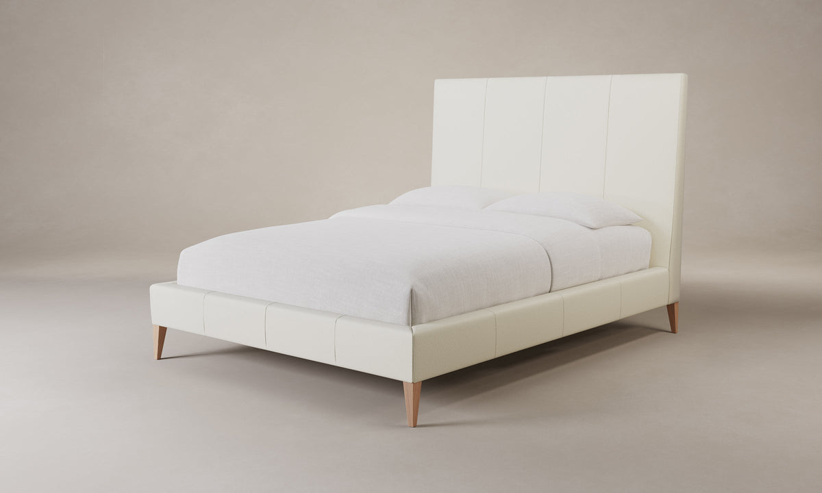 The Essex Bed - Pebbled Leather Swan