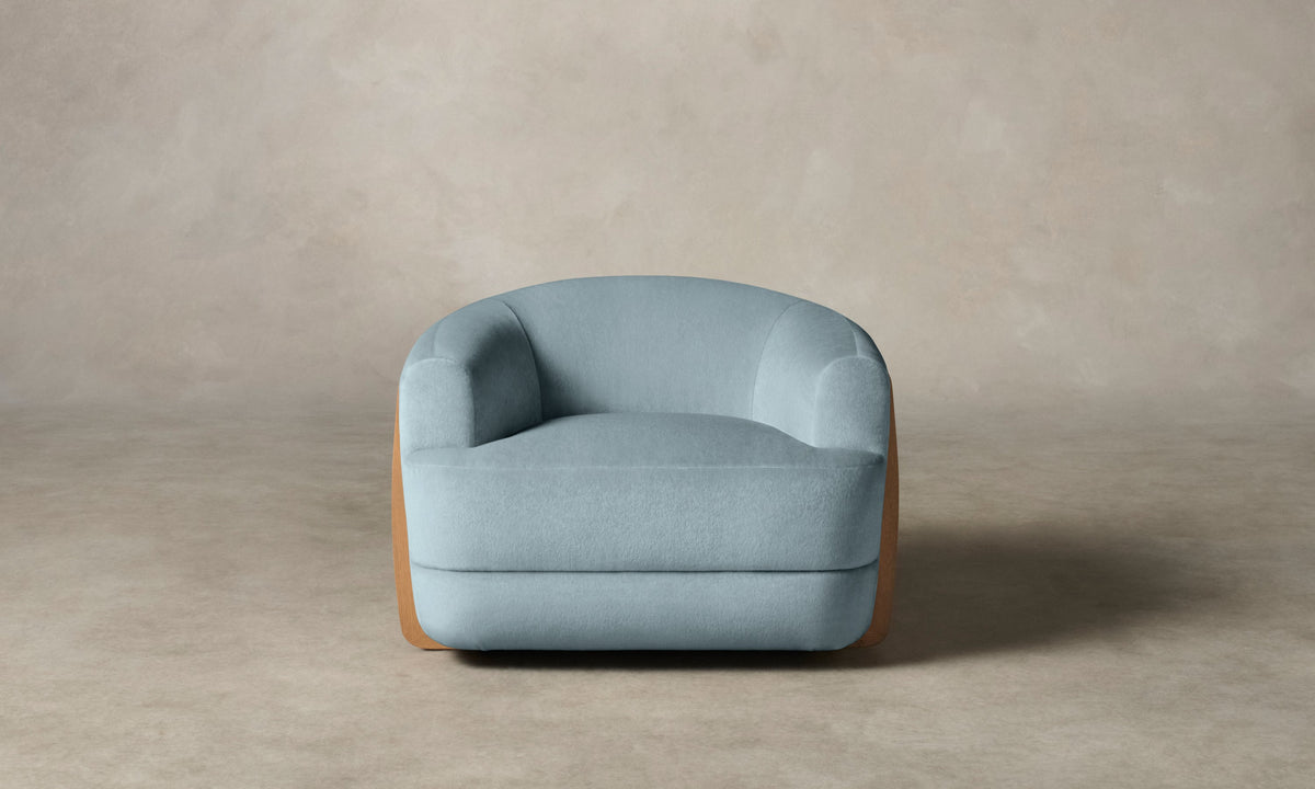 The Vera Chair - Performance Velvet Sky