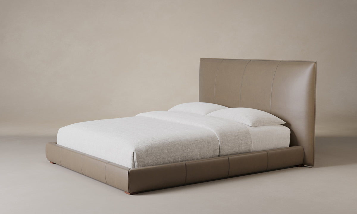 The Wythe Bed - Costa Leather Ridge