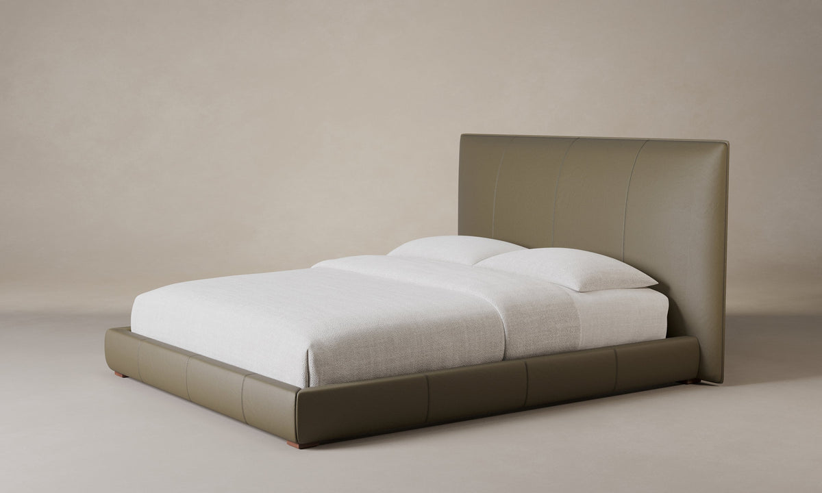 The Wythe Bed - Pebbled Leather Truffle