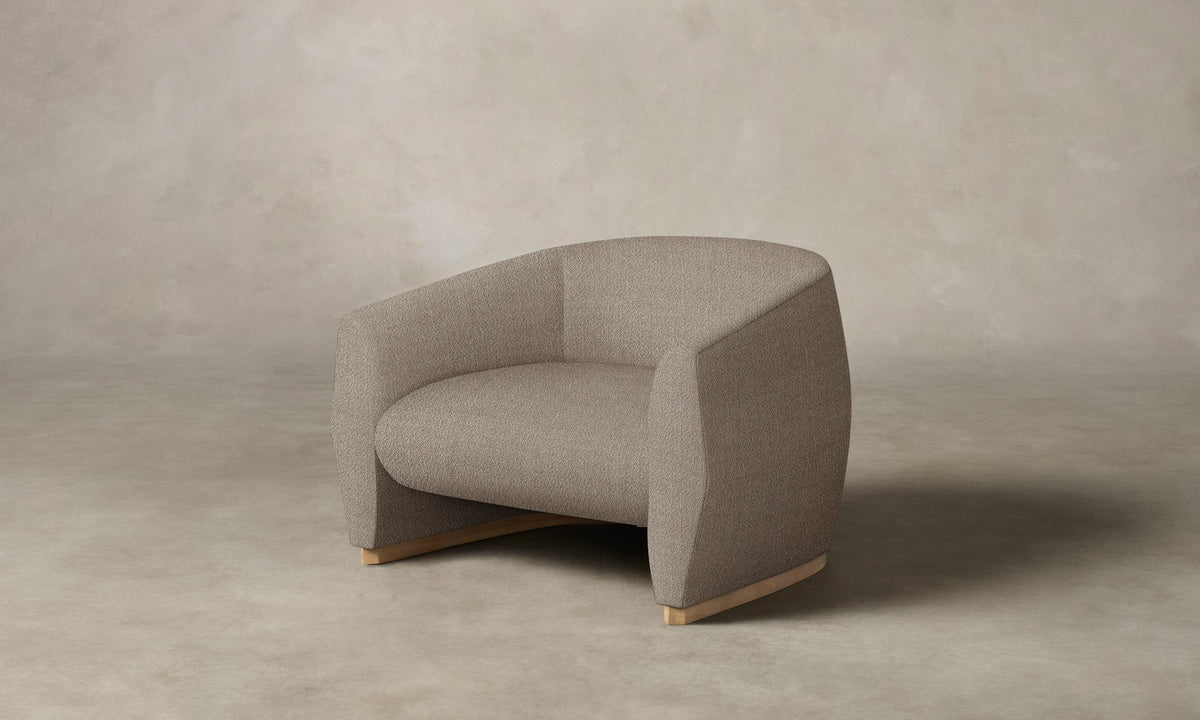 The Alpe Chair - Performance Textural Weave Earthen