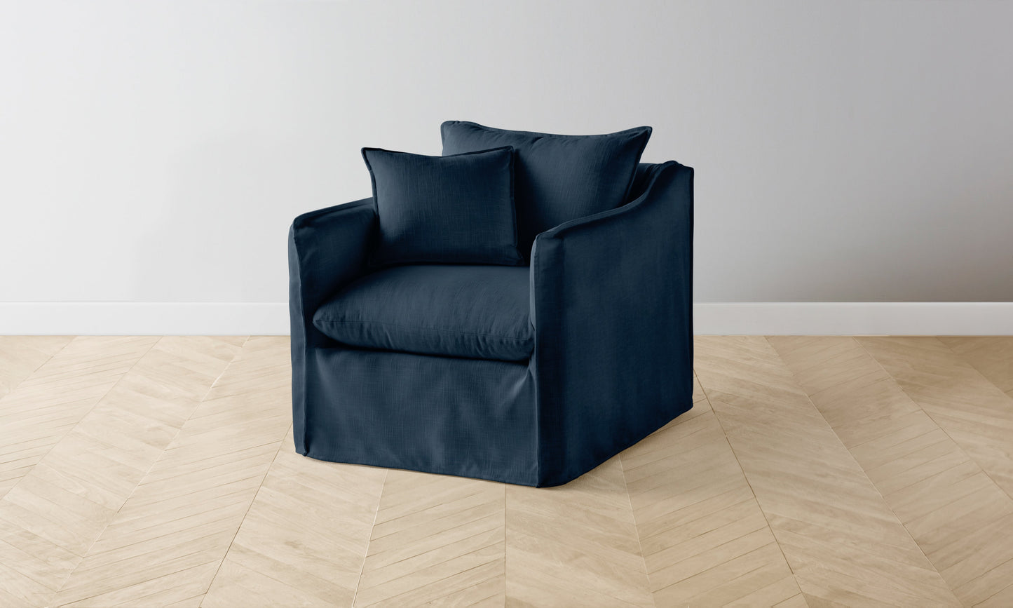 The Dune Swivel Chair - Performance Linen Weave Bay