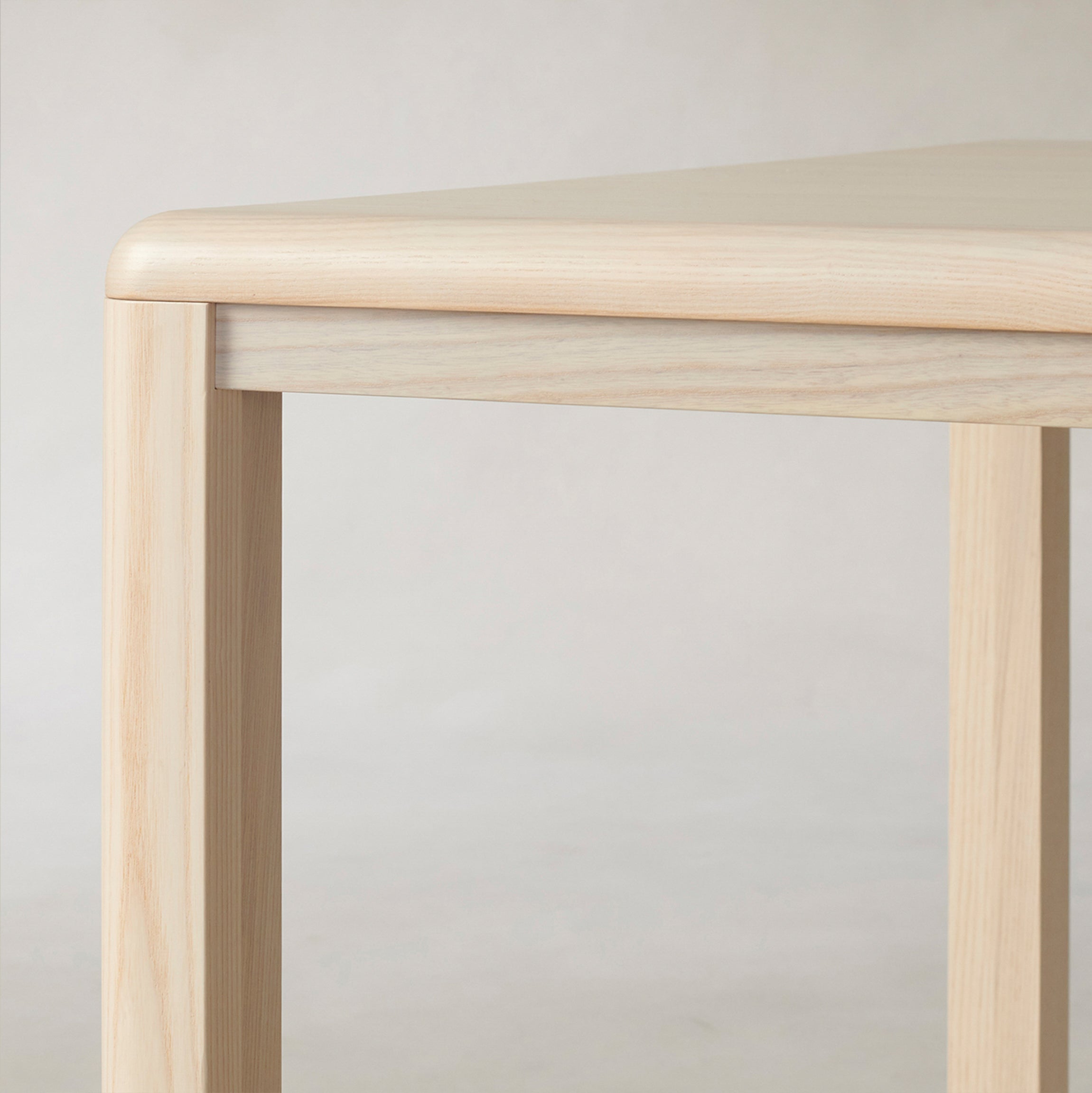 The Bedford Dining Table – Maiden Home