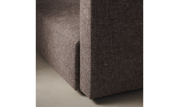 breuer sofa in brown linen - close up