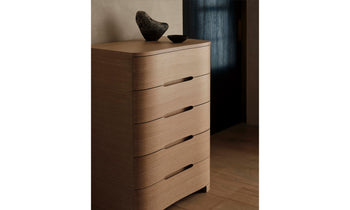 rivington dresser with rounded corners with 5 drawers in a modern decor bedroom