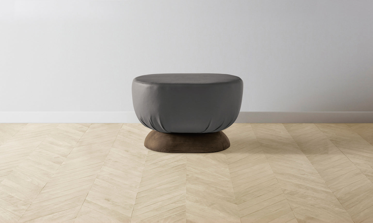 The Mott Stool - Pebbled Leather Ash