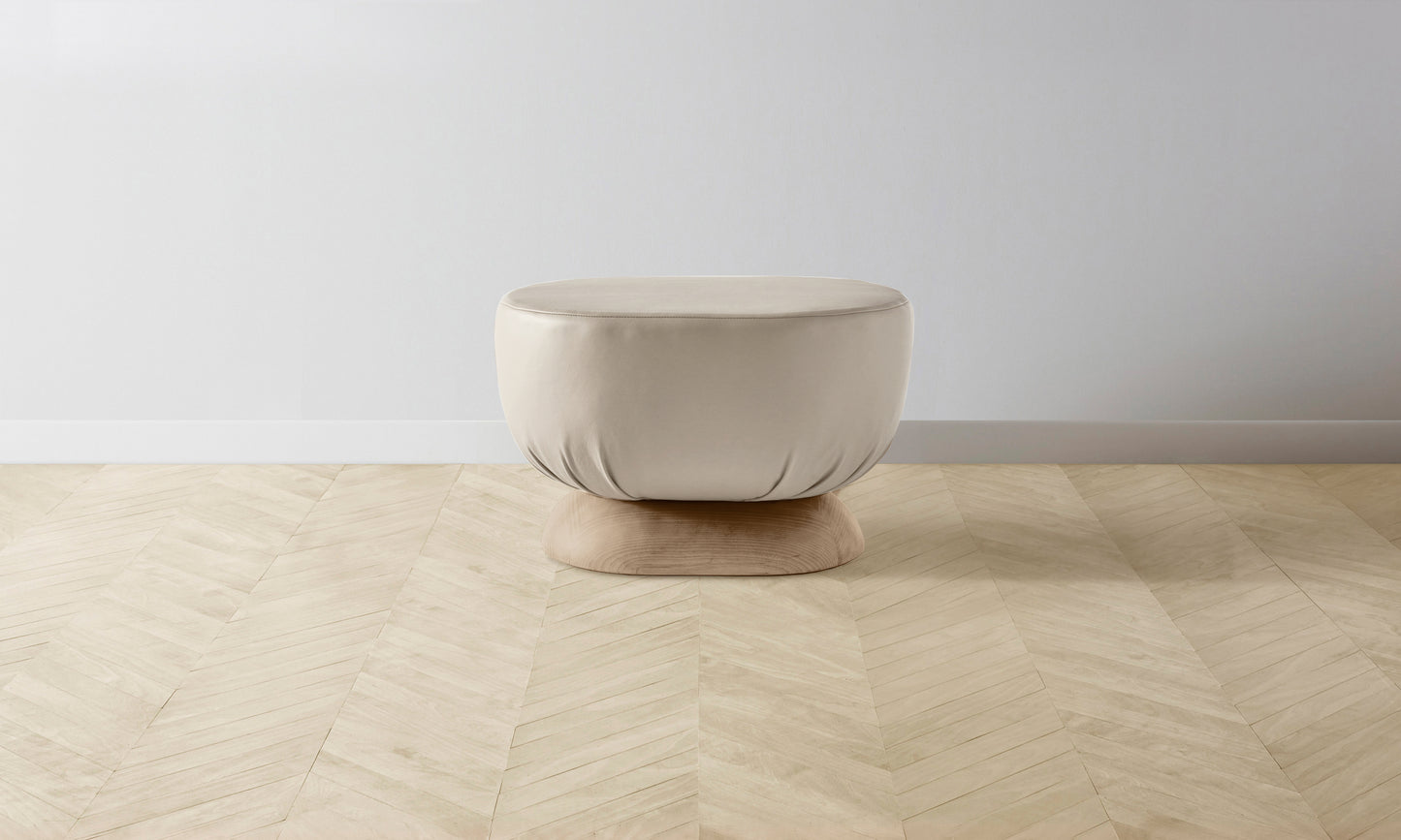 The Mott Stool - Pebbled Leather Stone