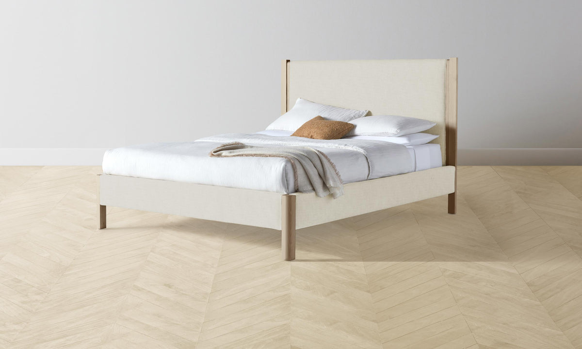 The Thompson Bed - Performance Linen Weave Flour