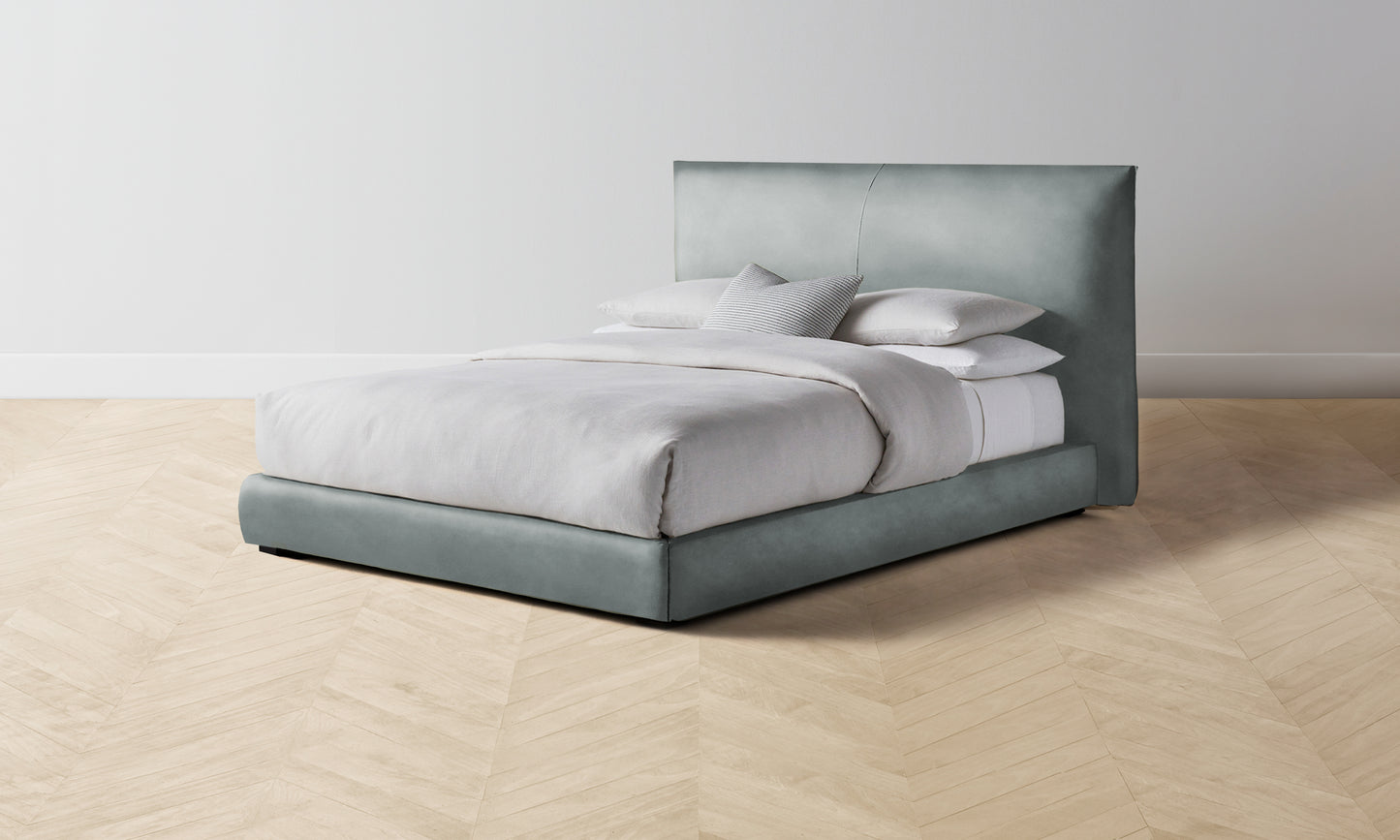 The Wythe Bed Muslin on Reverse - Performance Velvet Seafoam